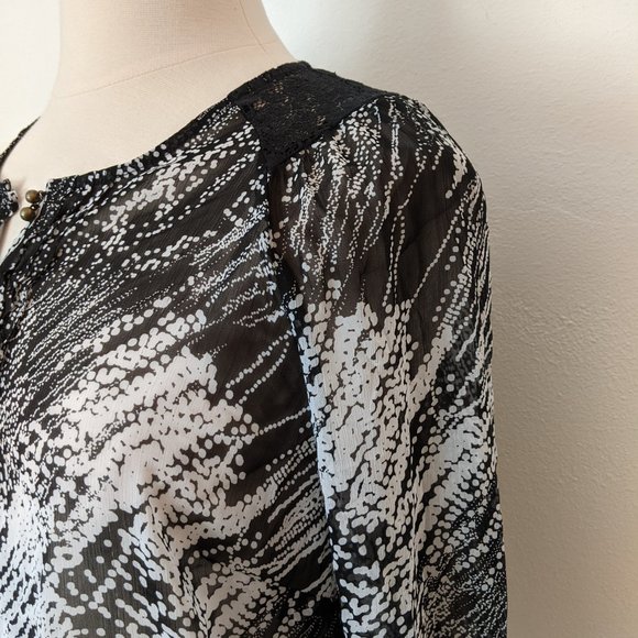 Work! Abstract Print Blouse - Picture 3 of 7